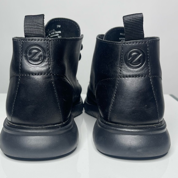 Cole Haan Men's Black 2.Zerogrand Chukka Boot Shoes - Picture 2 of 12